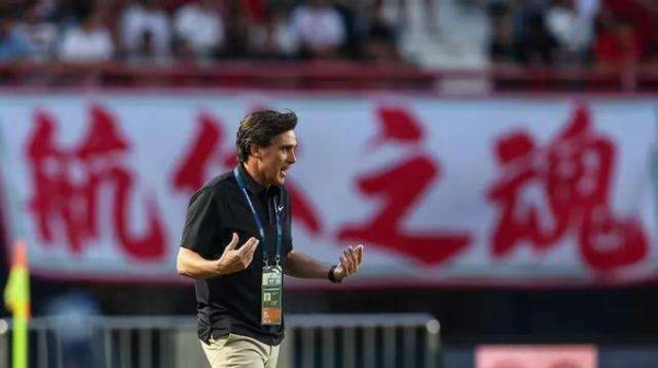 Anh ấy Xiaoke trở thành bước n